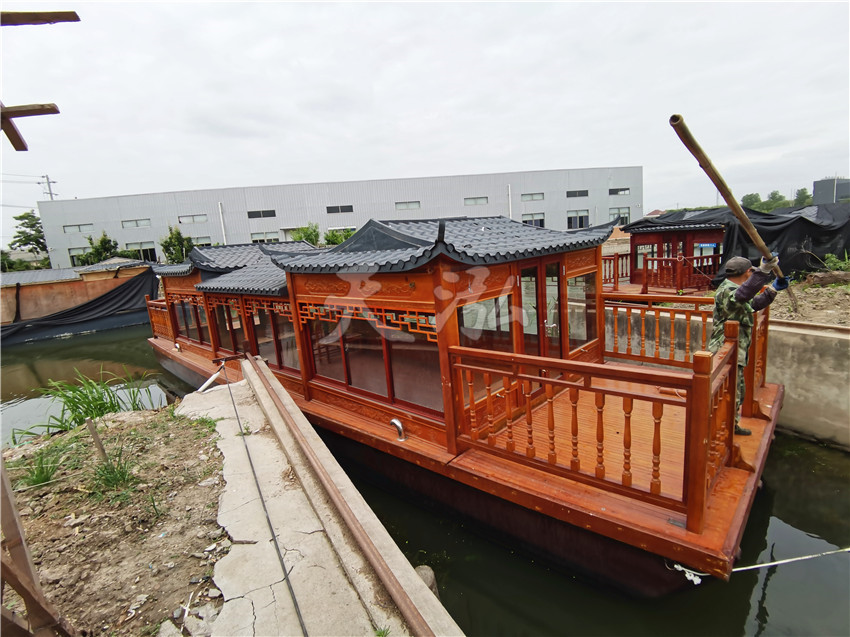 12米畫(huà)舫（武漢）